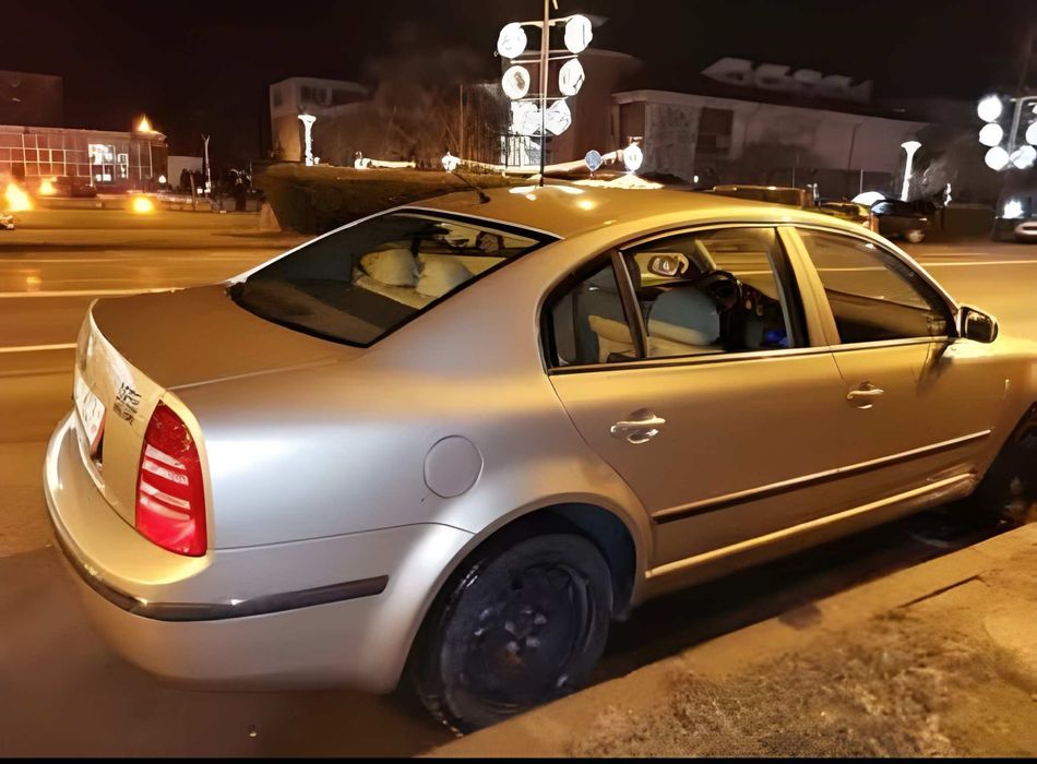 Skoda Superb 2.8 V6 DSG