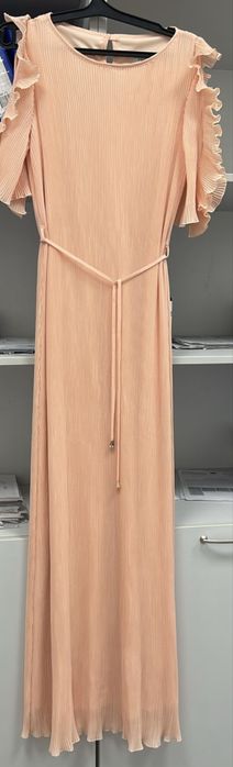 Платья разные размеры 42-44 М