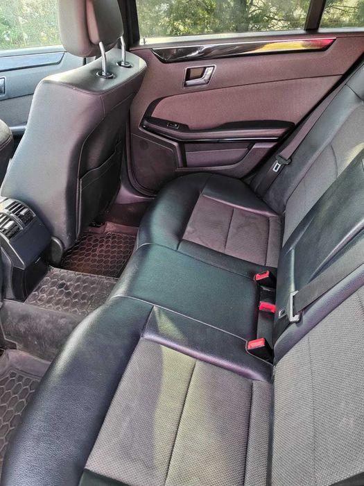MERCEDES-BENZ E-Class 2011 — imagine 5