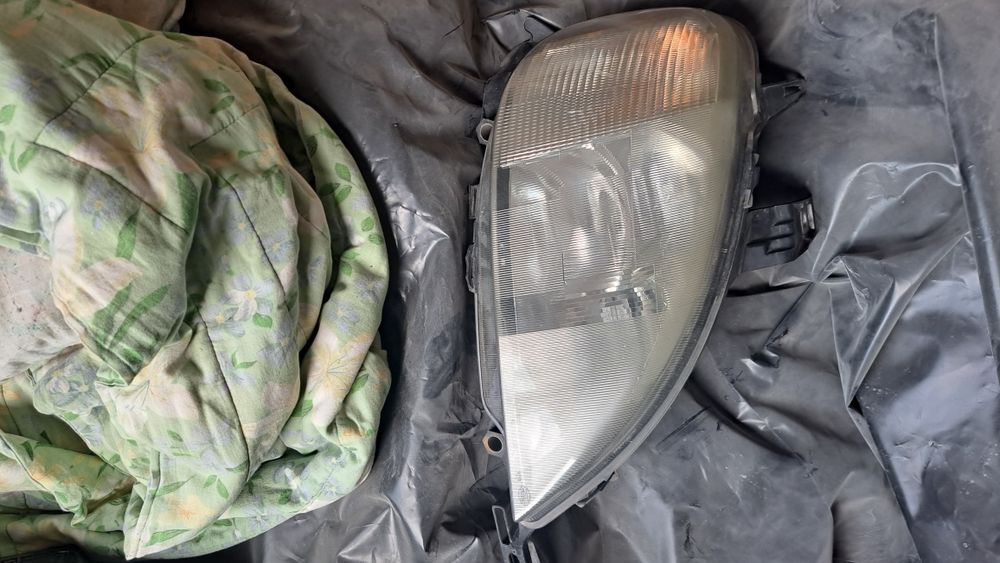 Фары на мл 163 мерселес