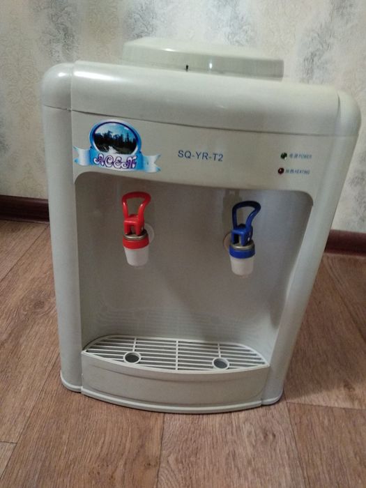 продам диспенсер 2000тг