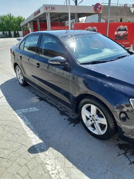 Vand Volkswagen Jetta 2014