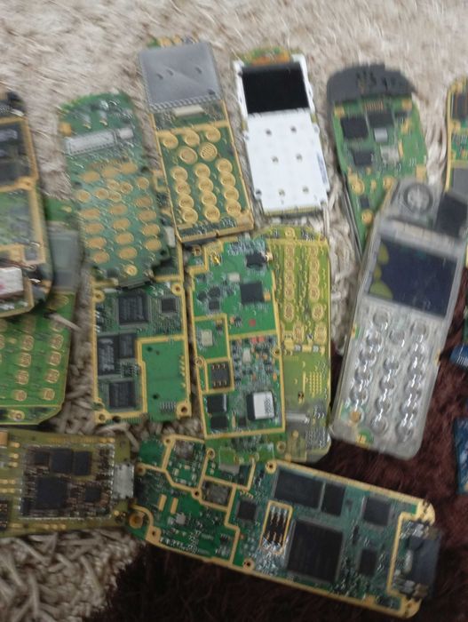 Placi telefoane vechi