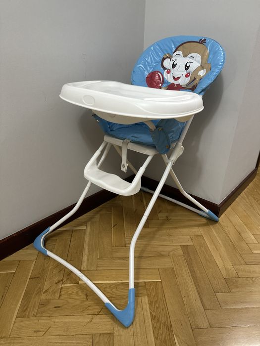 Детский стол для кормление