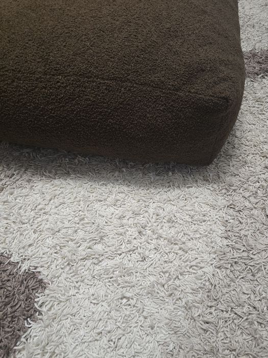 Продам красивый пуф