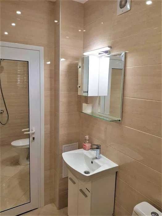 Двустаен апартамент под наем – до Община Варна – 400 €