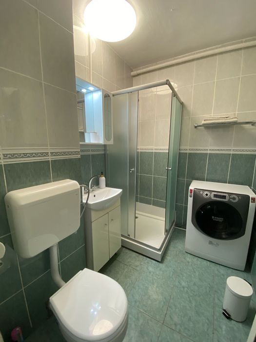 Garsoniera renovata, mobilata si utilata