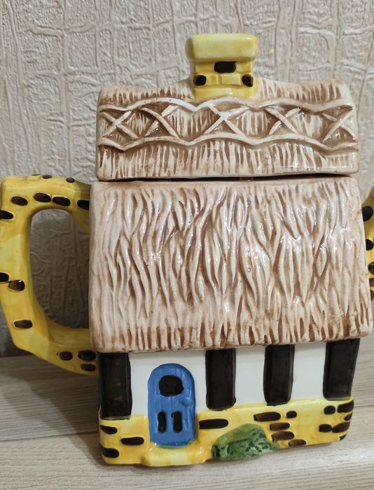 Чайник домик новый