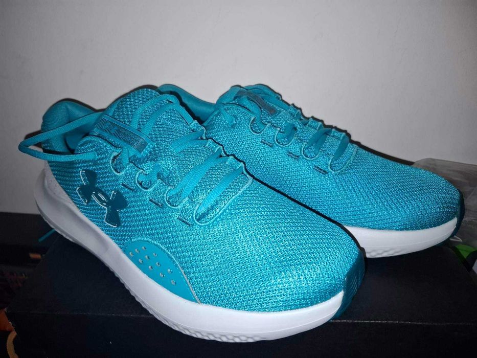 Маратонки Under Armour UA Charged Surge 4