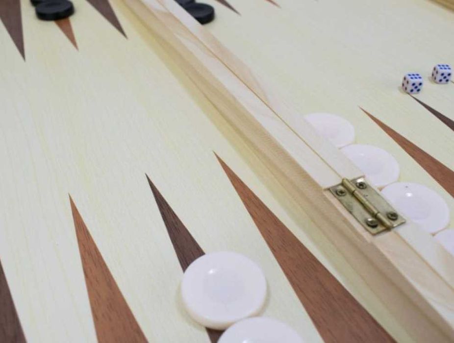 Шах, дама и табла 3 в 1 MAXIMA, Фурнир с интарзия, 49.5х49 см