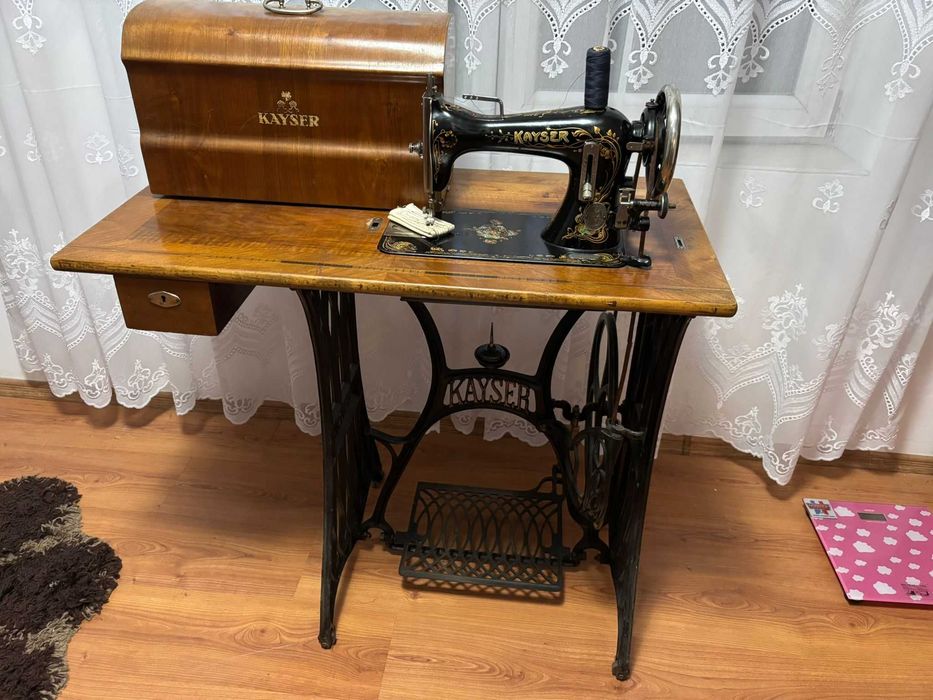 Masina de cusut manuala Kayser