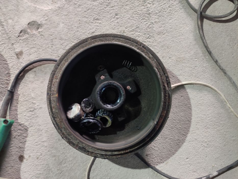 Запчасти на пассат Б3 Балка на Пассат Б3