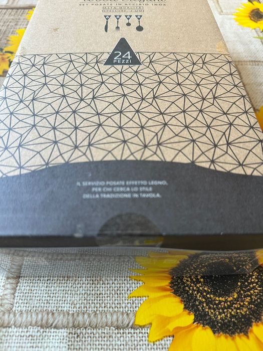 Set de tacâmuri 24 piese – Linia Wood Elegant