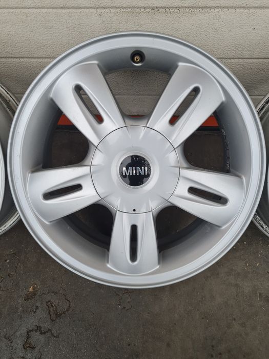 Оригинални джанти за МИНИ КУПАР MINI TOYOTA KIA HYUNDAI MAZDA R15 4x100 ET45 5.5J