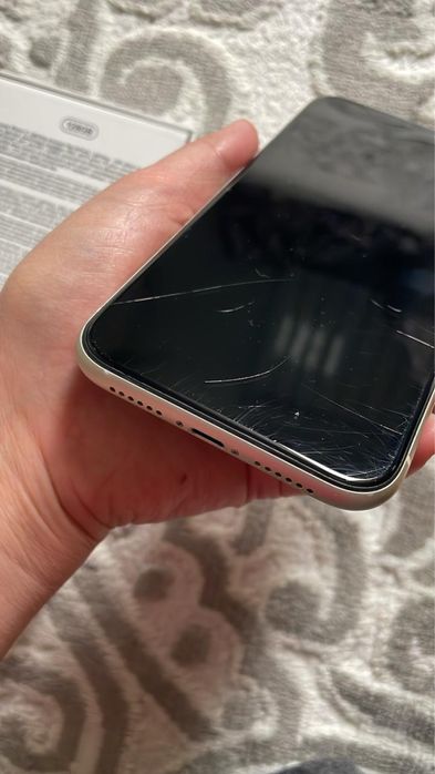 Продам IPHONE 11 128GB