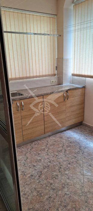 Тристаен в Кючук Париж 106083