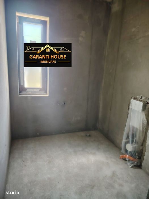Zona Vrancei, casa pe un singur nivel, semifinisata, 165 000€