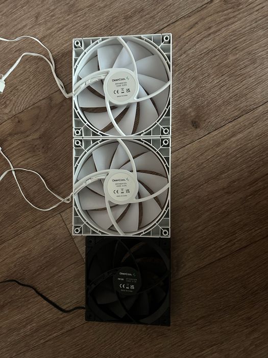 Продам 3 кулера для корпуса