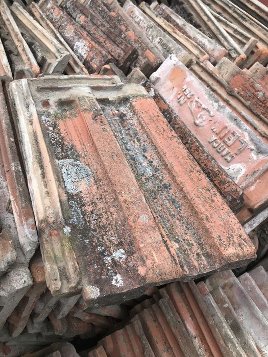 Tigla ceramica marca LEU