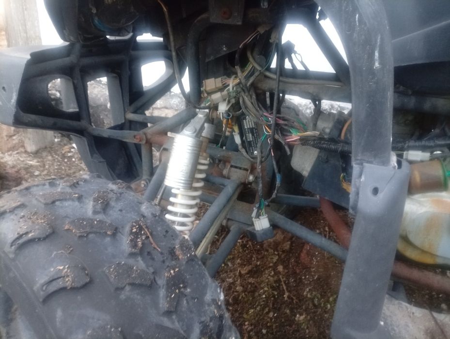 Продам квадроцикл не на ходу