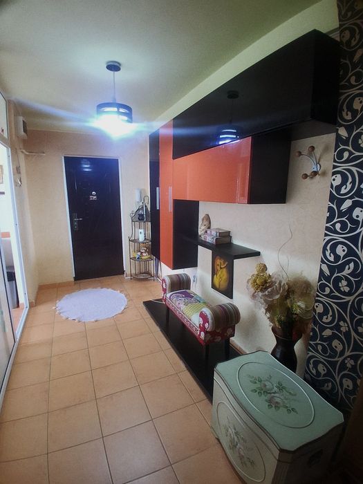 Închiriez apartament 2 camere Buzaului 70 mp utilat si mobilat complet