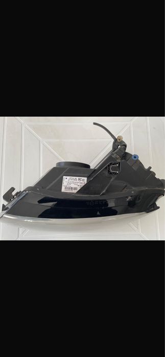Vand faruri Audi A3 8P