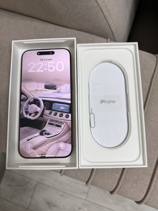 Продам iPhone 16 Pro Max  256 гб в отличном сотсояянии .