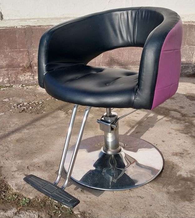 Кресло парикмахерское