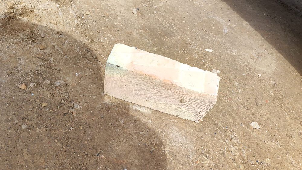 Кирпич ,Қыш , Кірпіш