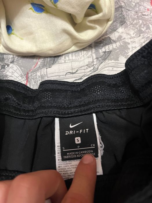 Nike къси панталони