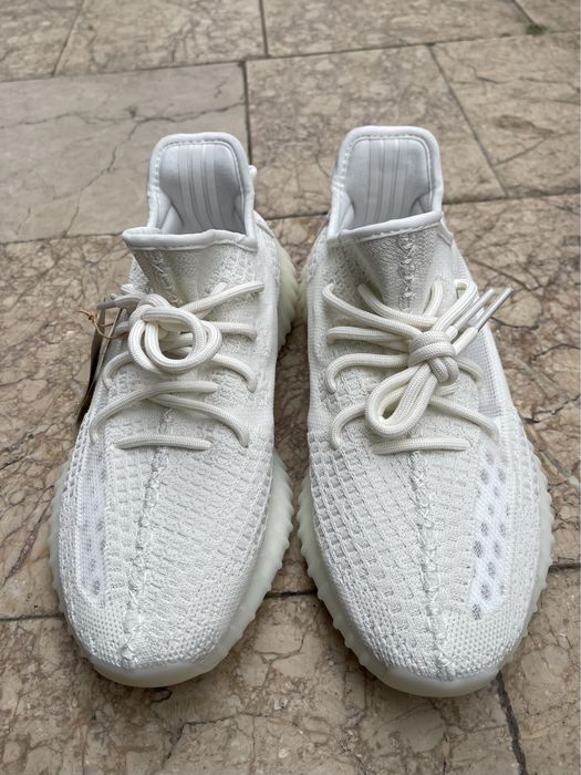 Yeezy Boost 350 V2 Bone White Noi