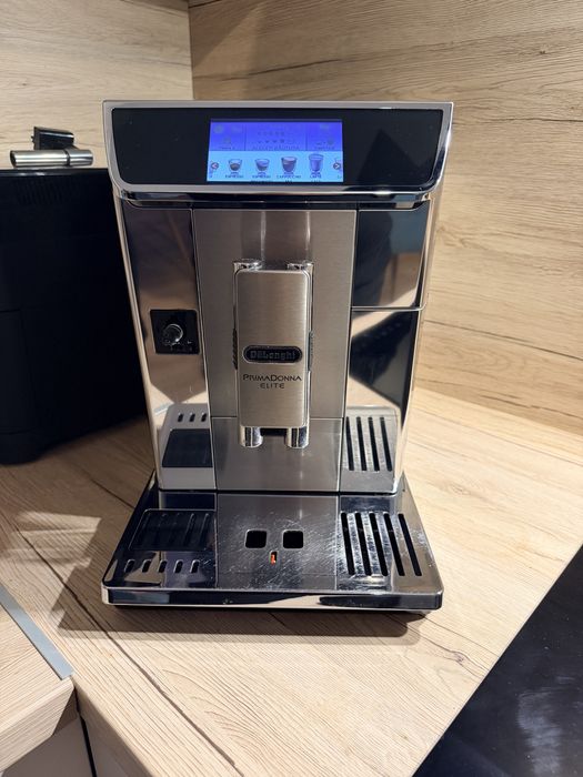 Espressor Delonghi PrimaDonna Elite ECAM650.85MS, 1450 W, 19 bari (Inox)