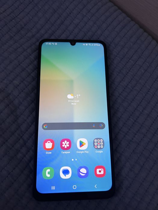 Продам телефон самсунг а 06 новый