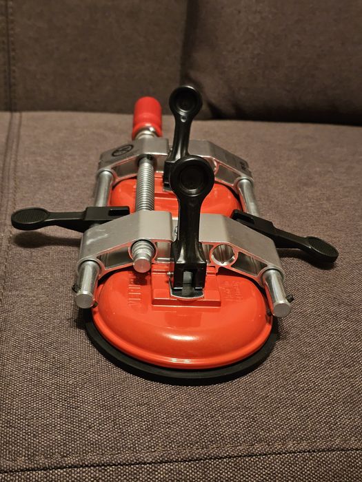 Ventuză de imbinare