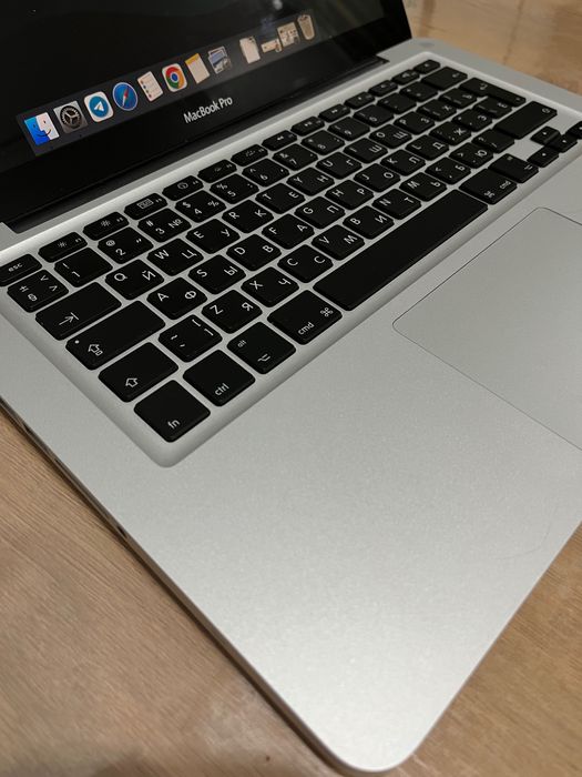 Apple MacBook Pro 13” 2010