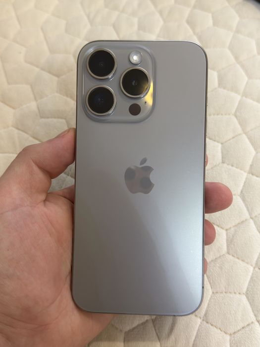 IPhone 15 pro 128gb