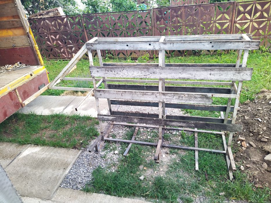 Vând capra termopane