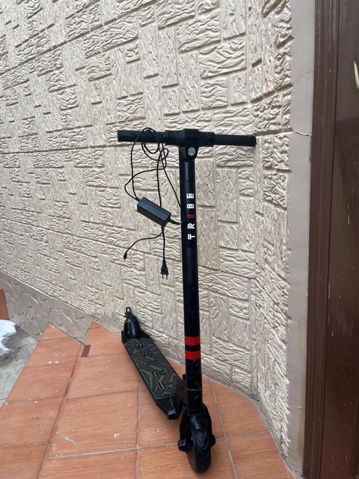 Электросамокат Tribe