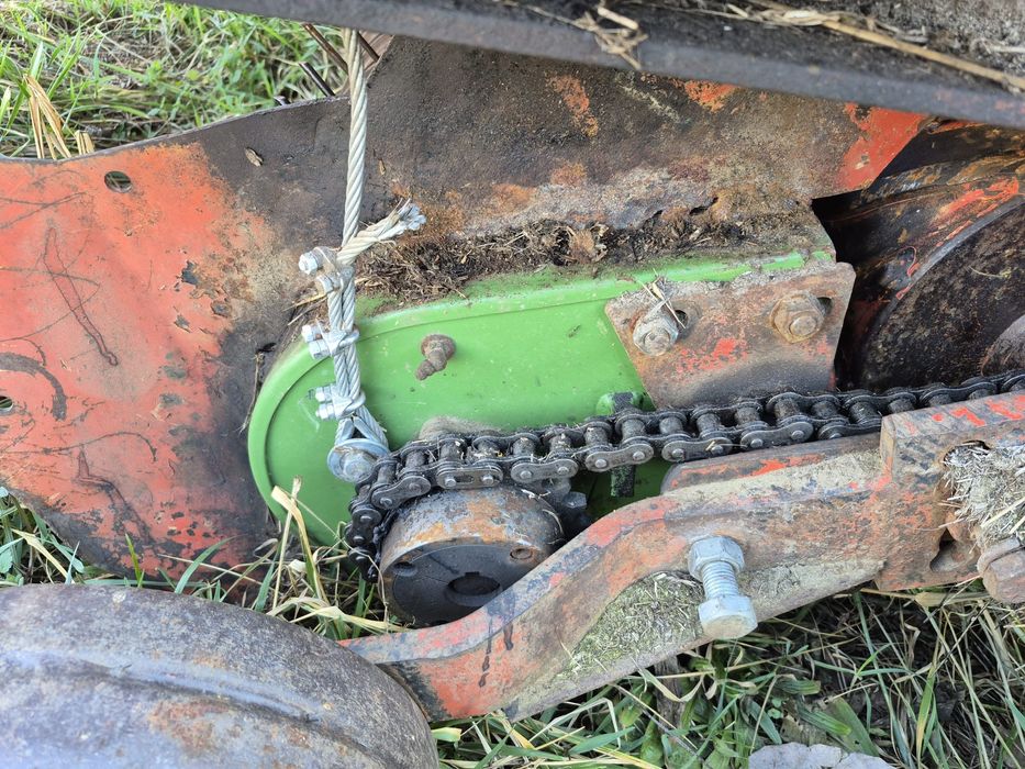 Presa de balotat krone