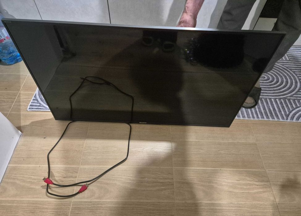 Телевизор - Sony Smart TV