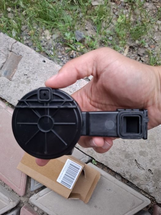 Клапан вентиляции картерных газов