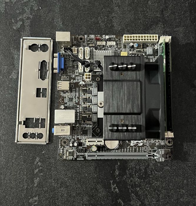 Готовый комплект для игр и офиса Core I5