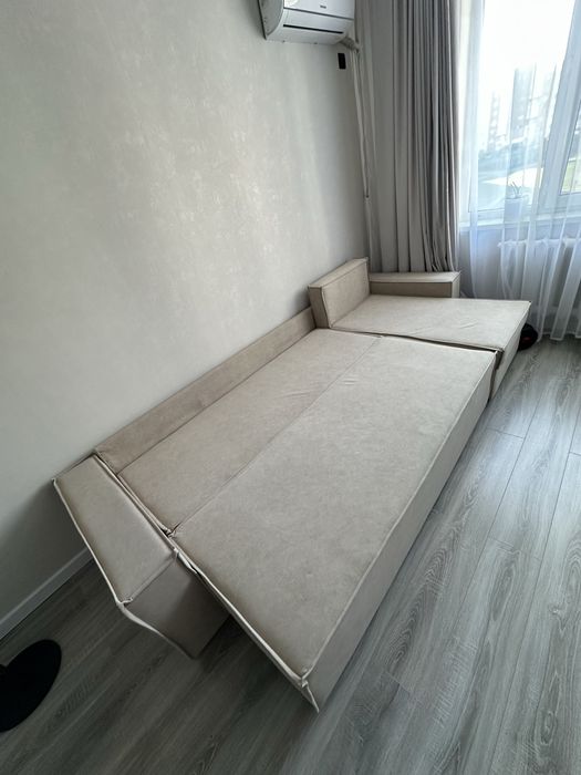 Продам Диван угловой