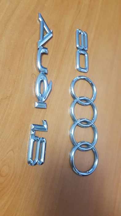 Емблеми Ауди 80 Б3