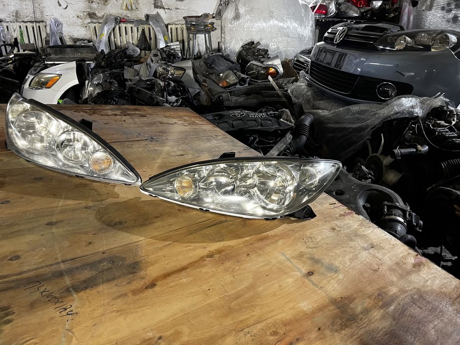 Фары передние камри 35 б/у оригинал