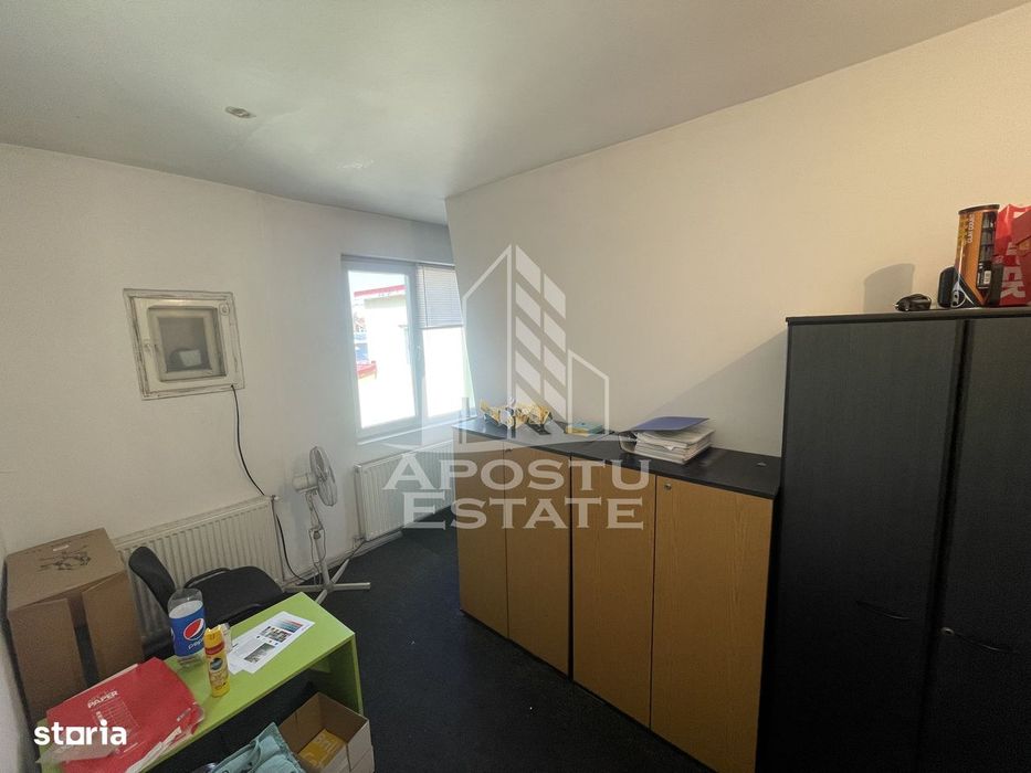 Spatiu birouri la etajul 1, 24 mp, zona Lipovei