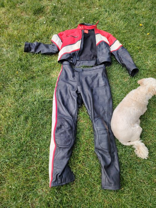 Costum moto piele