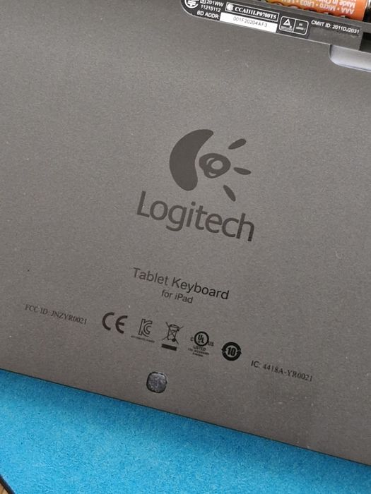 Tastatura Logitech Bluetooth iPad / PC
