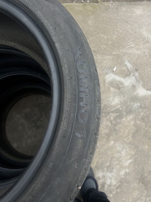 Продам шины  225/45/17