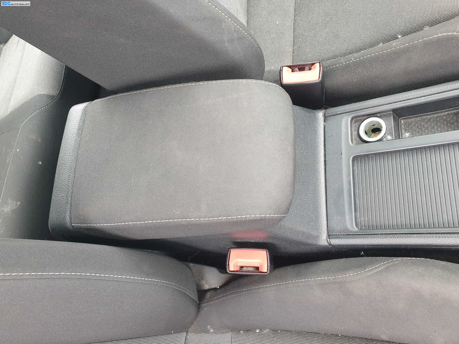Cotiera Textil cu Consola Centrala Volkswagen Golf 7 2013 - 2020 [K5297]